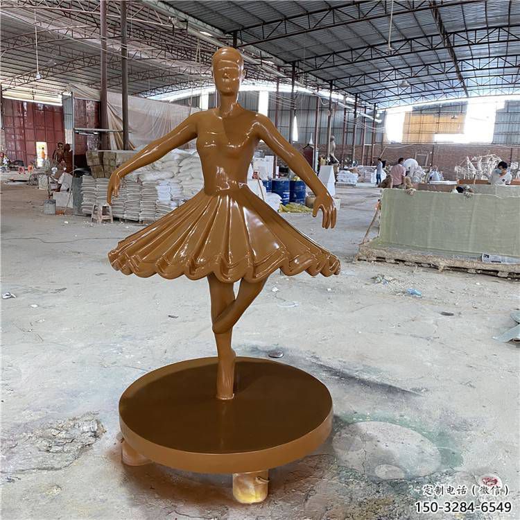 演員雕塑，跳舞人物小品，玻璃鋼跳舞演員雕塑廠家