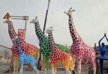 售樓處長頸鹿雕塑 商業(yè)街景觀雕塑 動(dòng)物擺件