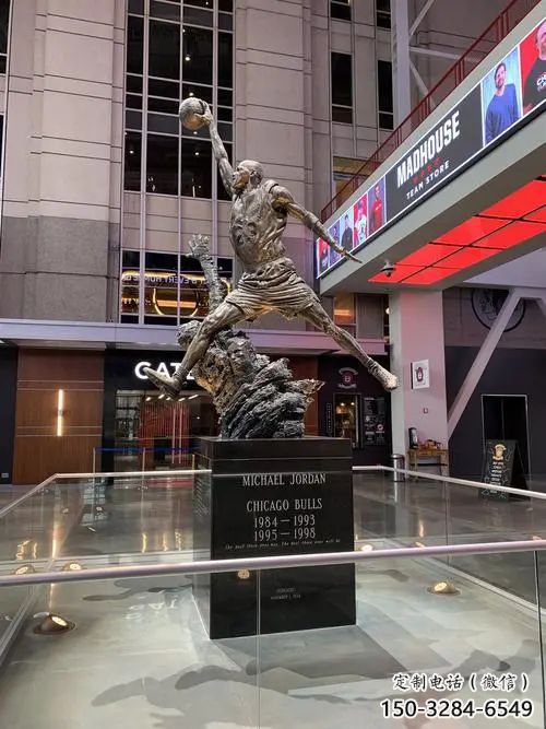 商場飛人雕塑 卡通雕塑 店門口小品