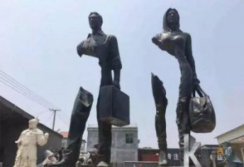 大型旅行者雕塑 門口創(chuàng)意雕塑 售樓處小品