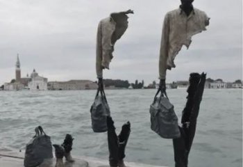 鏤空旅行者雕塑 廣場空心人雕塑 門口小品