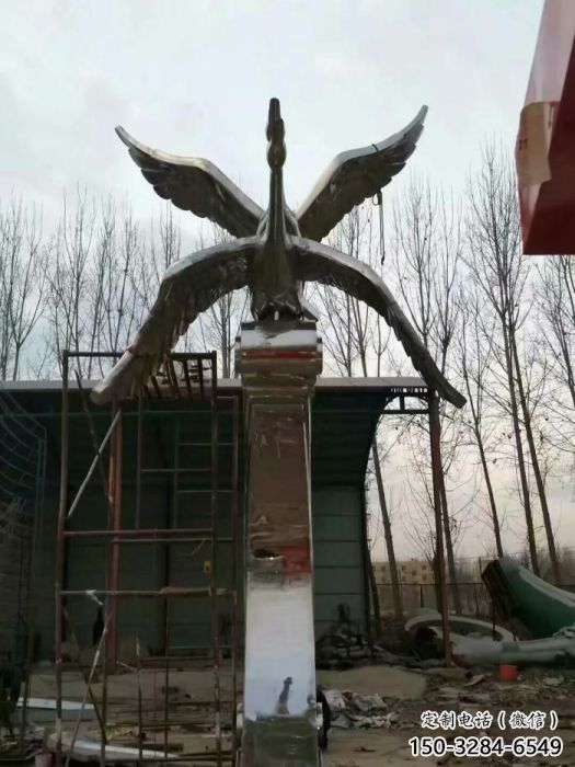 創意大雁雕塑廠家 步行街店門口雕塑 影視劇小品