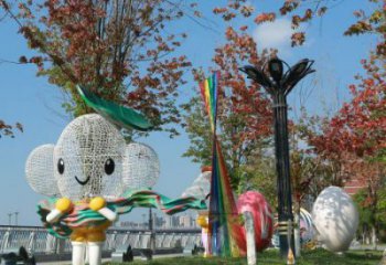 漳州戶外鏤空卡通雕塑供應，花園小品，鐵藝卡通雕塑展品