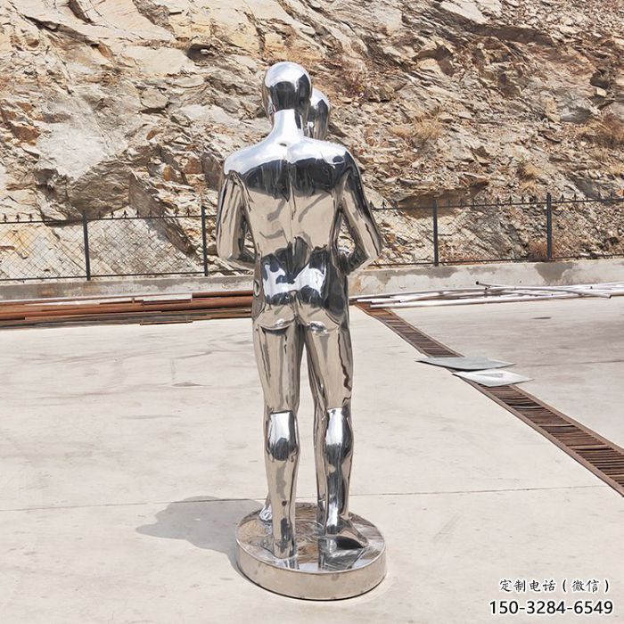 花溪廣場情侶雕塑