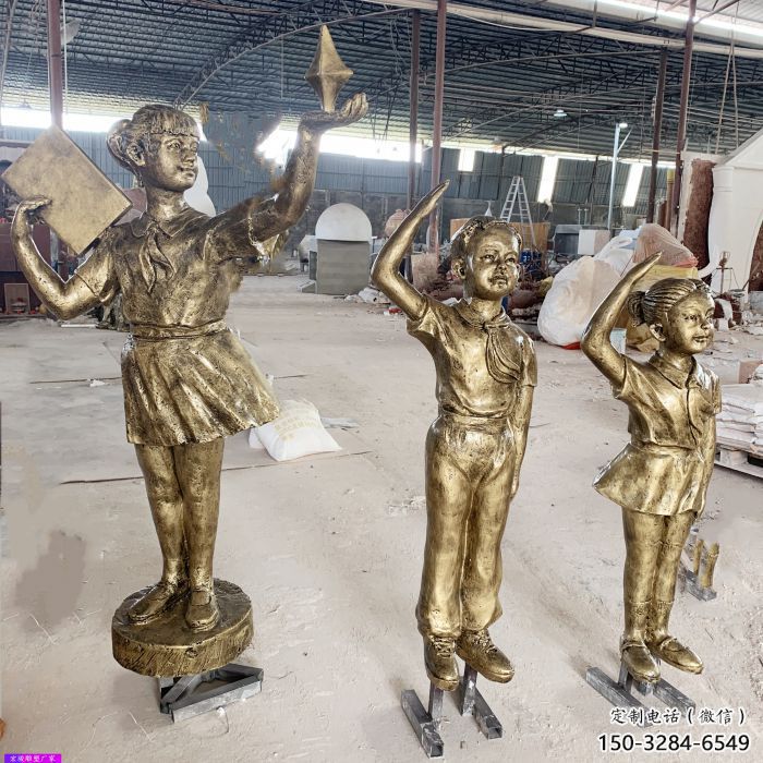 白城學(xué)生少先隊員雕塑