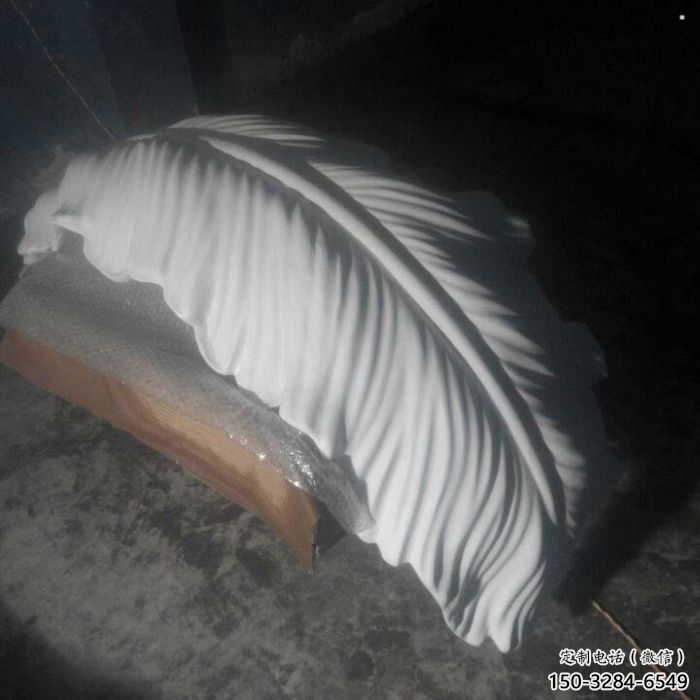 萍鄉羽毛雕塑供應，花園小品，酒店玻璃鋼羽毛雕塑展品