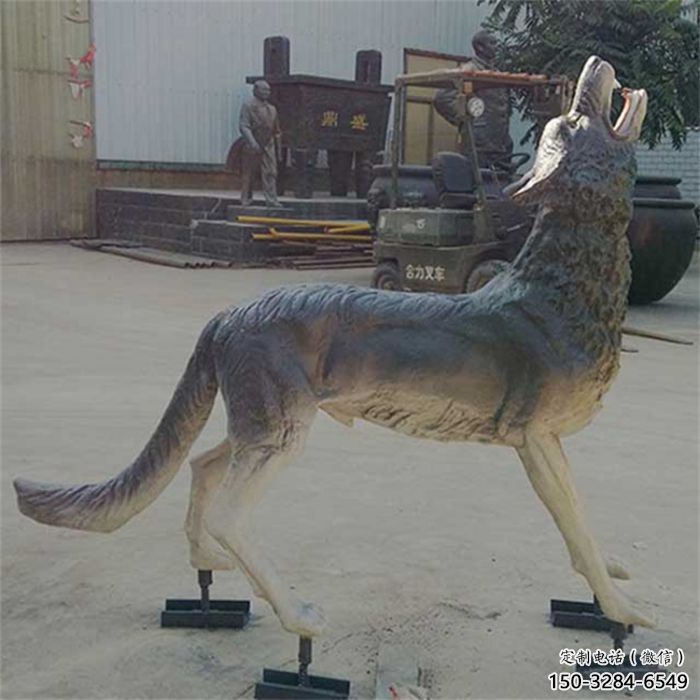 攀枝花銅狼雕塑廠家，銅雕動物狼，仿真工藝制作