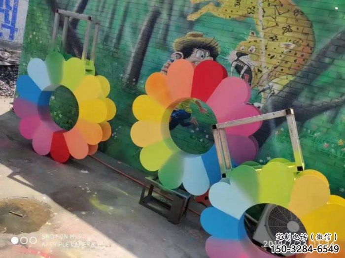 博爾塔拉金銀花雕塑廠家，景區(qū)雕塑，城市不銹鋼金銀花雕塑