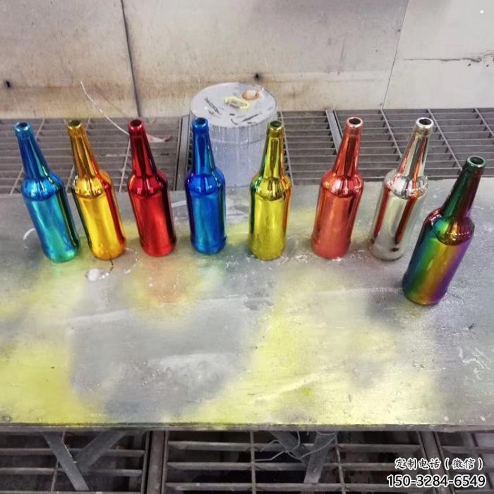 永川公園啤酒瓶雕塑定價，村標概念，玻璃鋼啤酒瓶雕塑選用