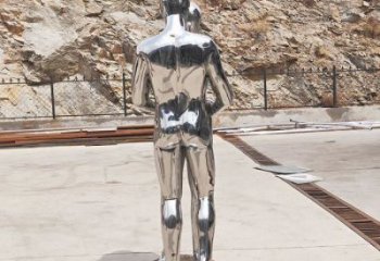 思茅廣場情侶雕塑