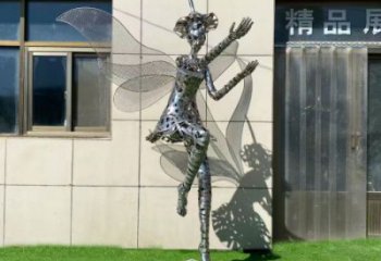 涪陵現(xiàn)代鏤空舞者雕塑承接，歐式風(fēng)格，鐵藝跳舞雕塑精選