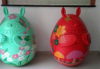 彩繪卡通動(dòng)漫龍貓雕塑實(shí)景特點(diǎn)